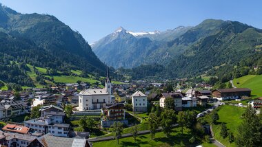  Kaprun with a view of the Kitzsteinhorn in summer | © Eagle eye web 