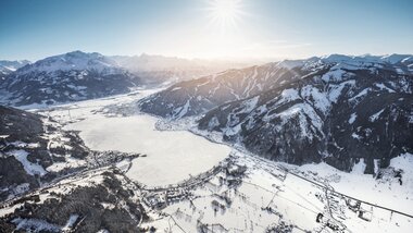 Winter landscape with a view of Lake Zell | © Zell am See-Kaprun Tourismus
