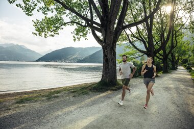 Running on summer vacation in SalzburgerLand | © Zell am See-Kaprun Tourismus