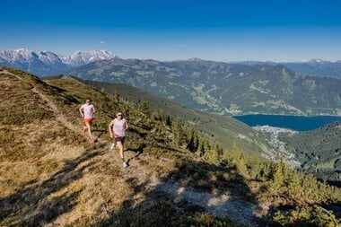  Trail running in the morning hours on the Schmittenhöhe | © Zell am See-Kaprun Tourismus