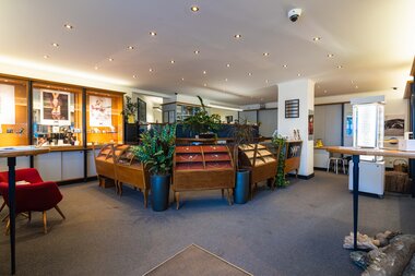  Interior view of the Mösslach goldsmiths in Zell am See-Kaprun | © Johannes Radlwimmer