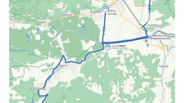 Map of the bike route for the TriZell Bike event, starting at the lake with a start point on the north shore, passing through green landscapes and ending at a southern lake. | © Zell am See-Kaprun