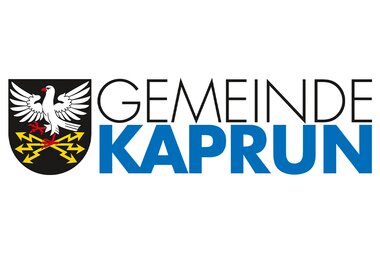 Logo of the municipality of Kaprun featuring a coat of arms and city name in black and blue. | © Gemeinde Kaprun